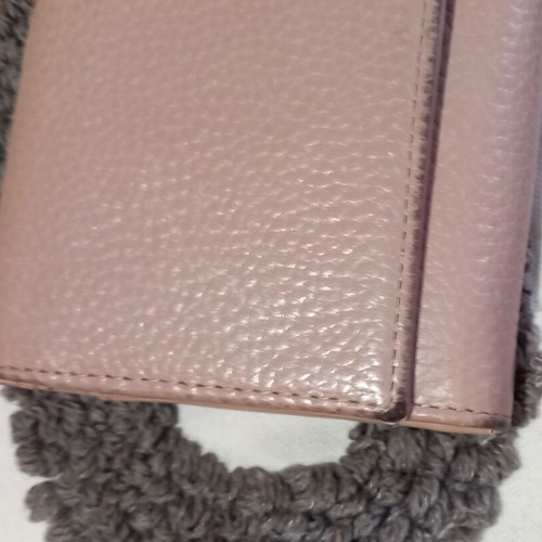 Ted Baker wallet used, beige with wear and non-working clasp