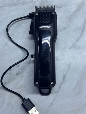 Weeme Hair Clipper like new with USB charging