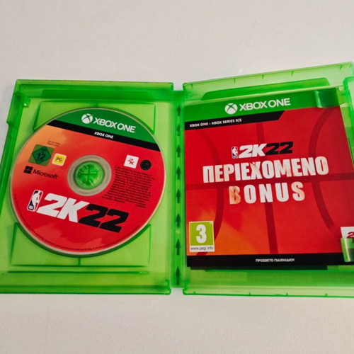 Xbox One NBA 2K22 game used, disc and case in excellent condition