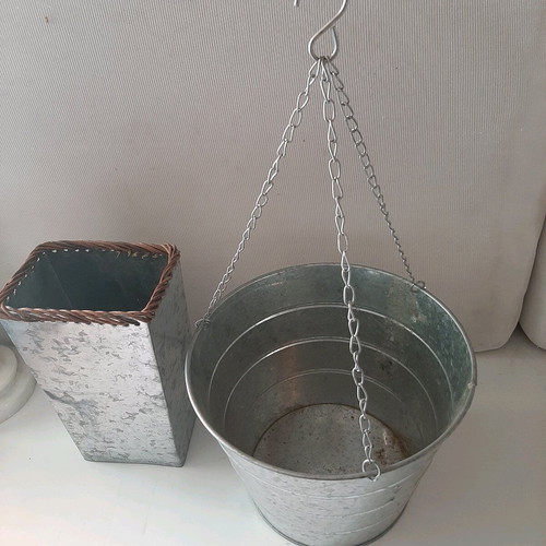 Galvanized garden containers like new, pack of 2