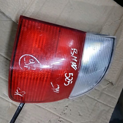BMW 5 E39 Combi Right Tail Light used