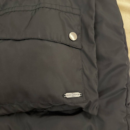 Attrattivo Puffer Vest black like new, size M