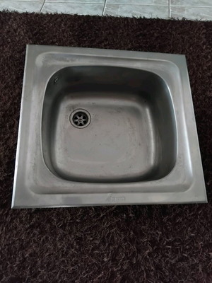 Pyramis single sink used, 44/46x16 cm