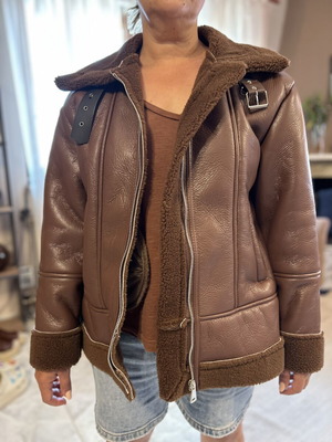 Leather jacket with fur, like new, size S/36, brown