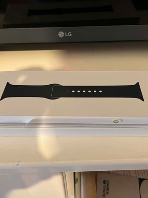 Apple Watch SE 3 44mm Midnight new