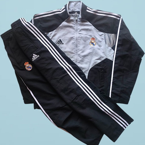 Real Madrid adidas vintage tracksuit 2004/05 like new, men’s large