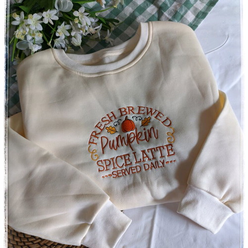 Cozy sweatshirt with Pumpkin Spice Latte logo beige like new size M