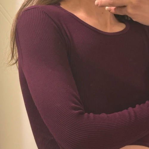 Bordeaux long-sleeve crop top used Zara, size M