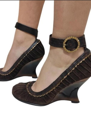 Unique Vintage Velvet Heels Roberto Botella size EU 38 like new