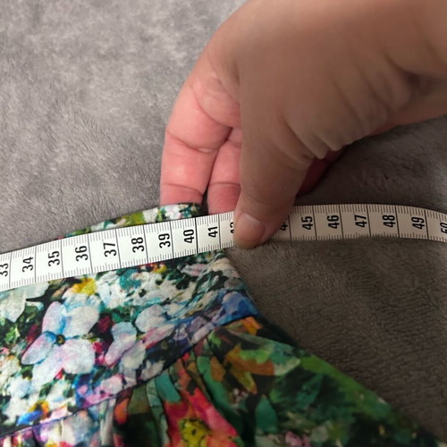 Mini floral skirt Zara like new, multicolor