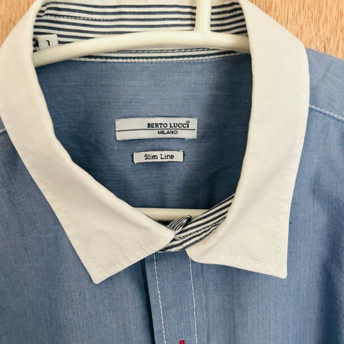 Men's dress shirts used, size large slim line, dark blue and light blue