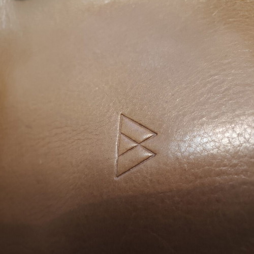 Markberg shoulder bag with zipper and pockets