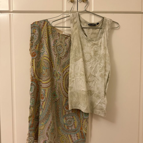 Zara beige sleeveless tops used, set of 2, medium size