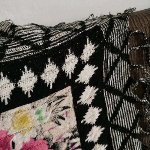 Square scarf used like new, multicolored 50x50