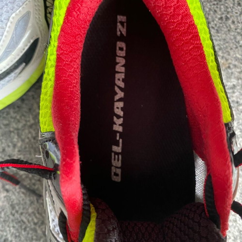 Asics Gel Kayano 21 shoes used, size EU 40, multicolor