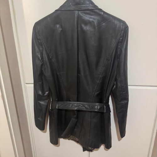 Vintage black leather jacket used, size M