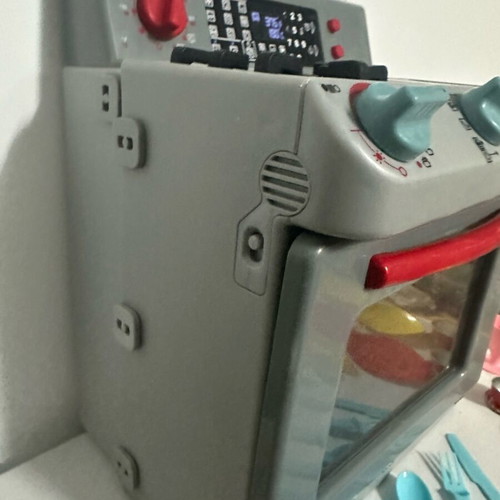Little Tikes First Appliance oven used with accessories