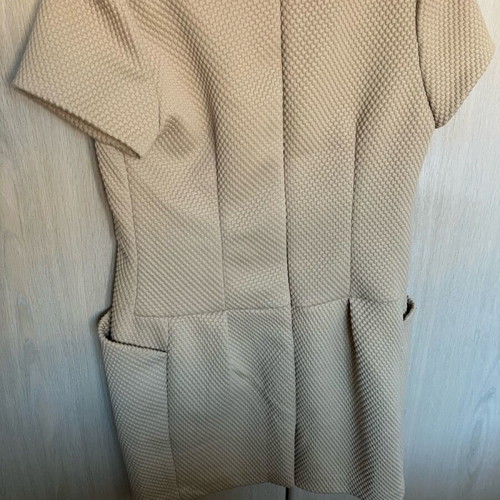 Quilted dress with pockets Medium used, beige camel