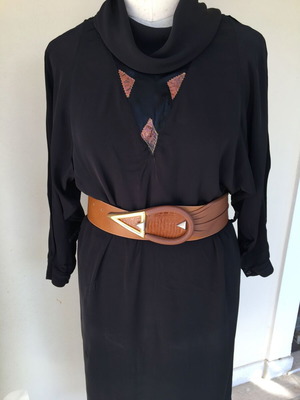 Vintage leather belt used, tan color, length 106 cm