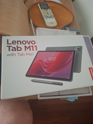 Lenovo Tab M11 8GB/128GB with Tab Pen, like new