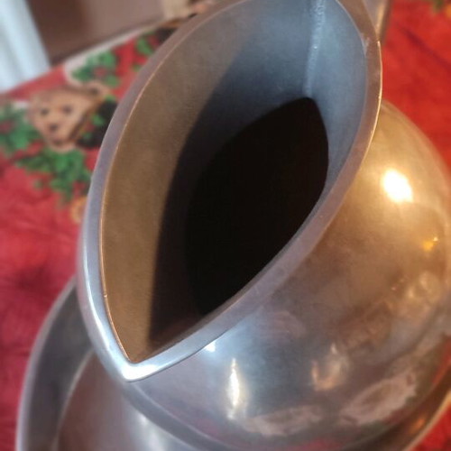 Wilton Armetale pewter pitcher and tray in perfect condition