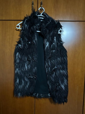 Women's fur vest like new, gray black, size M