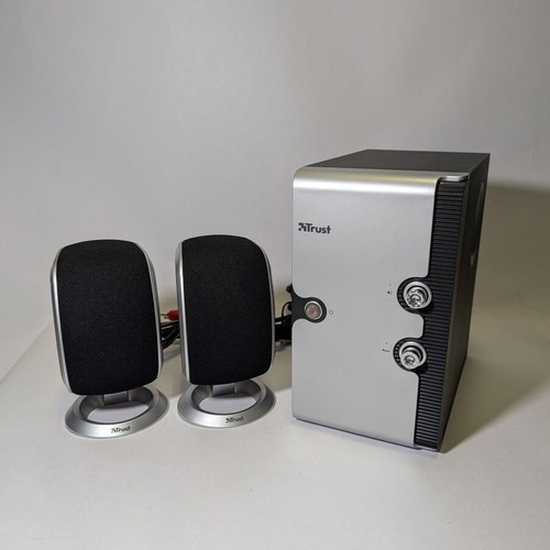 Trust SP-3200 2.1 computer speakers used