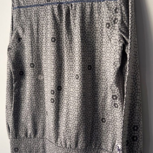 Grey blouse with design long sleeve like new, size L