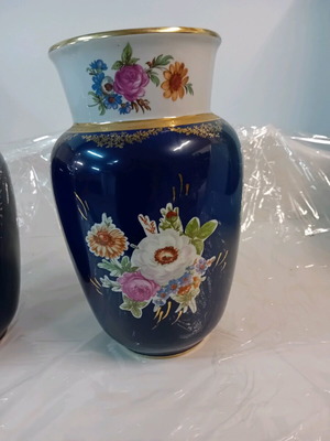 Porcelain vases Ionia Hellas used, pair