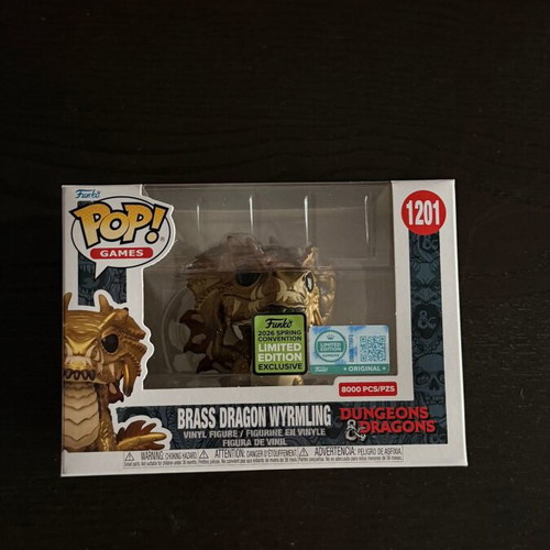 Funko Pop Dungeons & Dragons bundle like new, 8 pieces limited editions