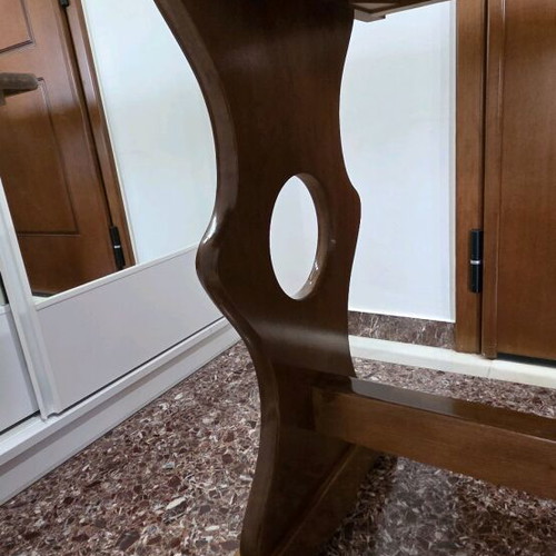 Wooden extendable table used with 33 cm extension