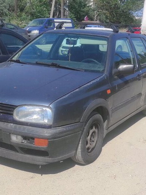 Volkswagen Golf 3 used 1996, 218000 km, petrol, manual
