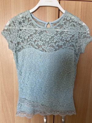 Δαντελωτό T-shirt με εσωτερική επένδυση, σε απόχρωση μέντας, σαν καινούργιο, μέγεθος μέχρι Xsmall