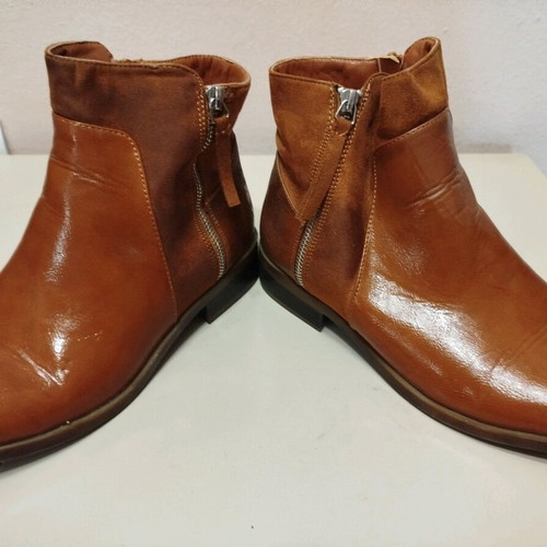 Brown ankle boots size 40 like new