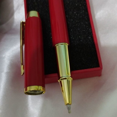 Pen with box new