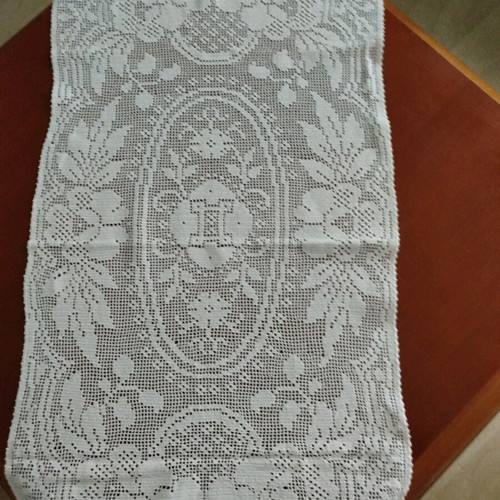 Handmade knitted table runner new