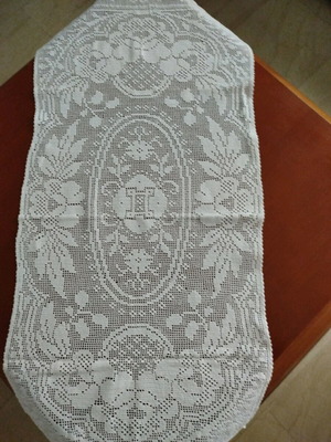 Handmade knitted table runner new