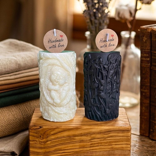 Dream Nest Candles handmade, warm and emotional decor