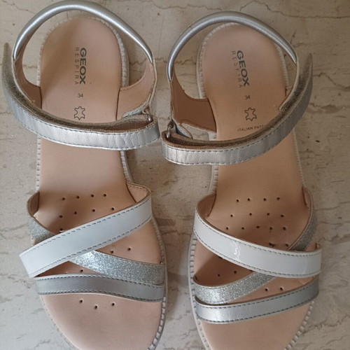 Geox sandals size 34 like new, white and silver leather