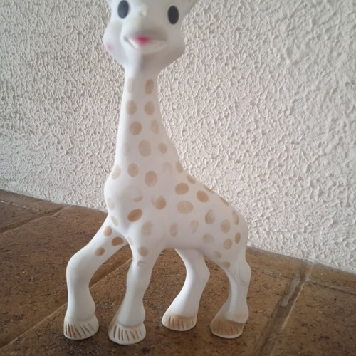 Sophie the Giraffe baby toy like new, rubber 18 cm