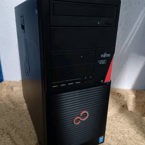 Fujitsu Celsius W530 workstation with Intel Xeon e1225v3, 16GB RAM, Quadro K600