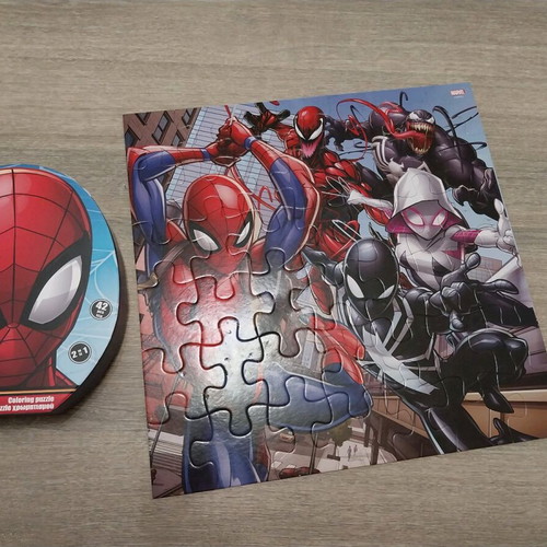 Spider-Man children's puzzle 42 pieces like new