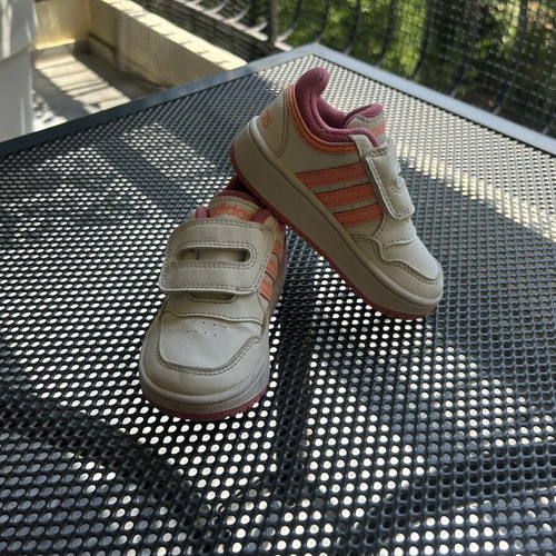 Adidas kids' shoes used, size 23, pink, athletic style