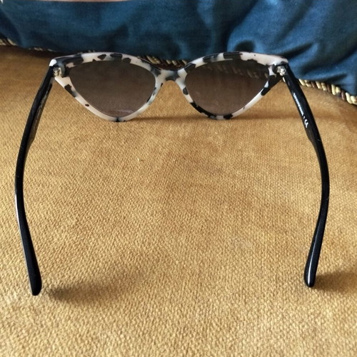 Emporio Armani EA4136 cat-eye sunglasses, shiny pink havana frame