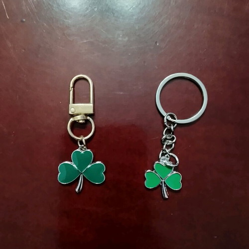 Football keychains new, 2 leather Olympiakos and 2 metal Trifylli