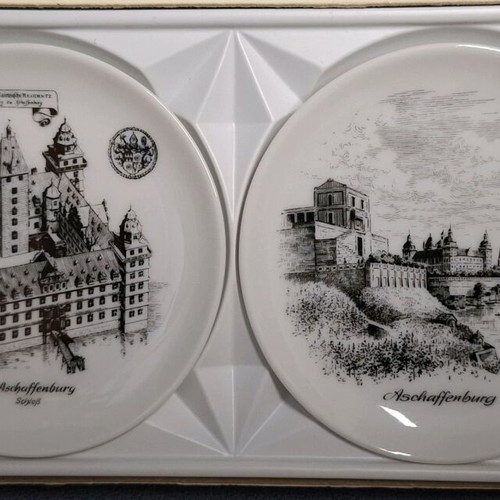 Vintage Kaiser porcelain coasters new, 10cm diameter