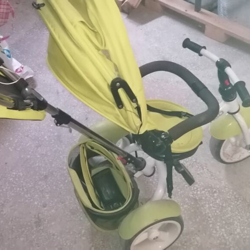 Lorelli tricycle used, green color
