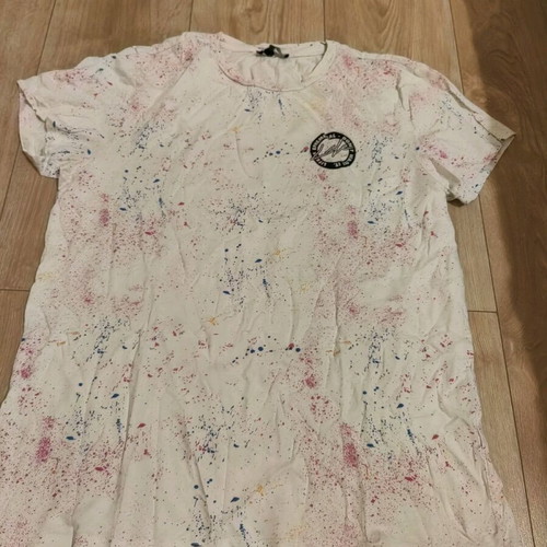 Bershka men's short sleeve t-shirt size M like new, white multicolor