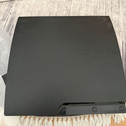 Sony PlayStation 3 Slim 160GB console used with original controller