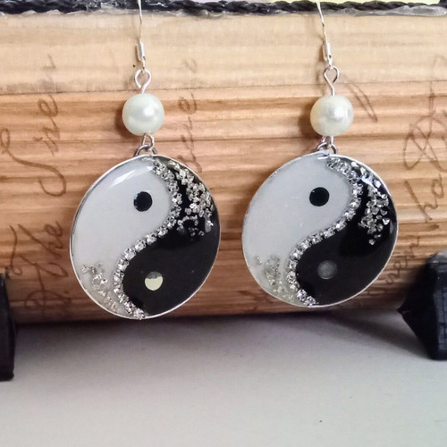 Yin Yang handmade earrings new, black and white with rhinestones and pearls